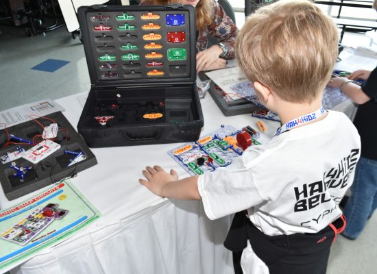 Hak4Kidz Snap Circuits Station